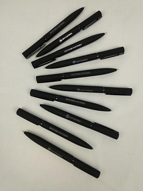 Ручка металлическая шариковая MIRROR BLACK, покрытие soft touch - «ПОЧЁТНОМУ НЕФТЯНИКУ» – «БИТСЕРВИС»
