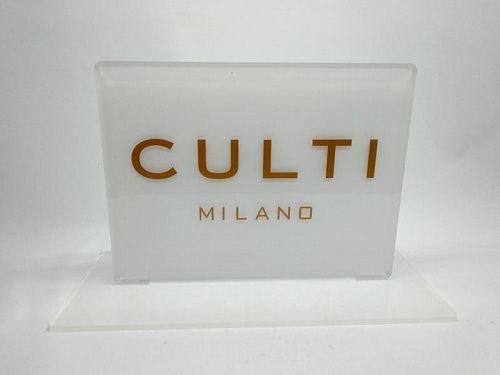 Подставка с логотипом из прозрачного акрила «CULTI MILANO» - Cалон элитных подарков «Мир подарков» - «Знаки внимания».  6