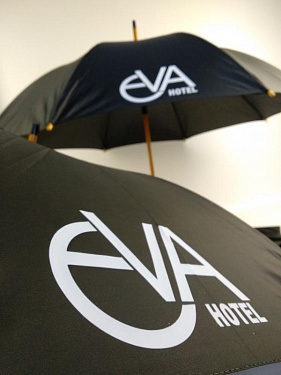  Зонт-трость «EVA HOTEL» с деревянной ручкой, полуавтомат для «Ева-Комфорт».  3